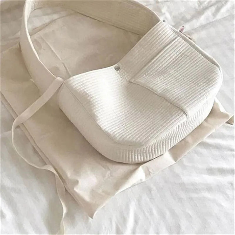 Ribbed Travel Bag